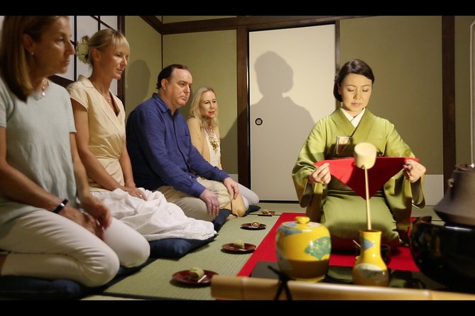A 90 Min. Tea Ceremony Workshop in the Authentic Tea Room - What to Expect